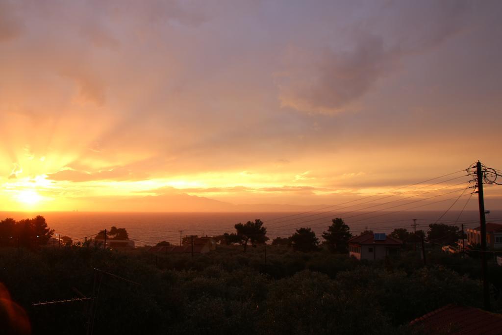 Doukas Hotel Skala Rachoni  ภายนอก รูปภาพ