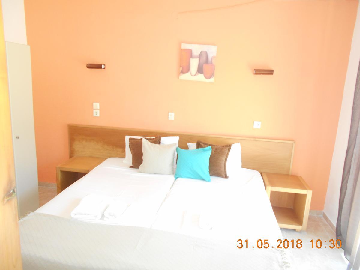 Doukas Hotel Skala Rachoni  ภายนอก รูปภาพ